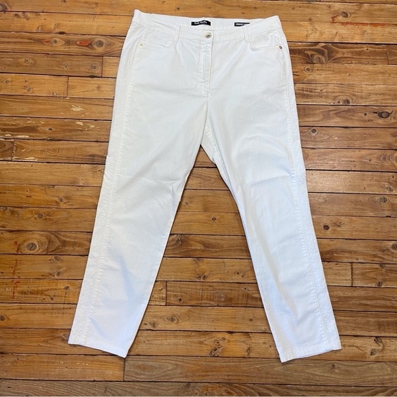 BETTY Barclay trousers white denim Perfect body high rise jeans plus size 16 - Picture 1 of 16